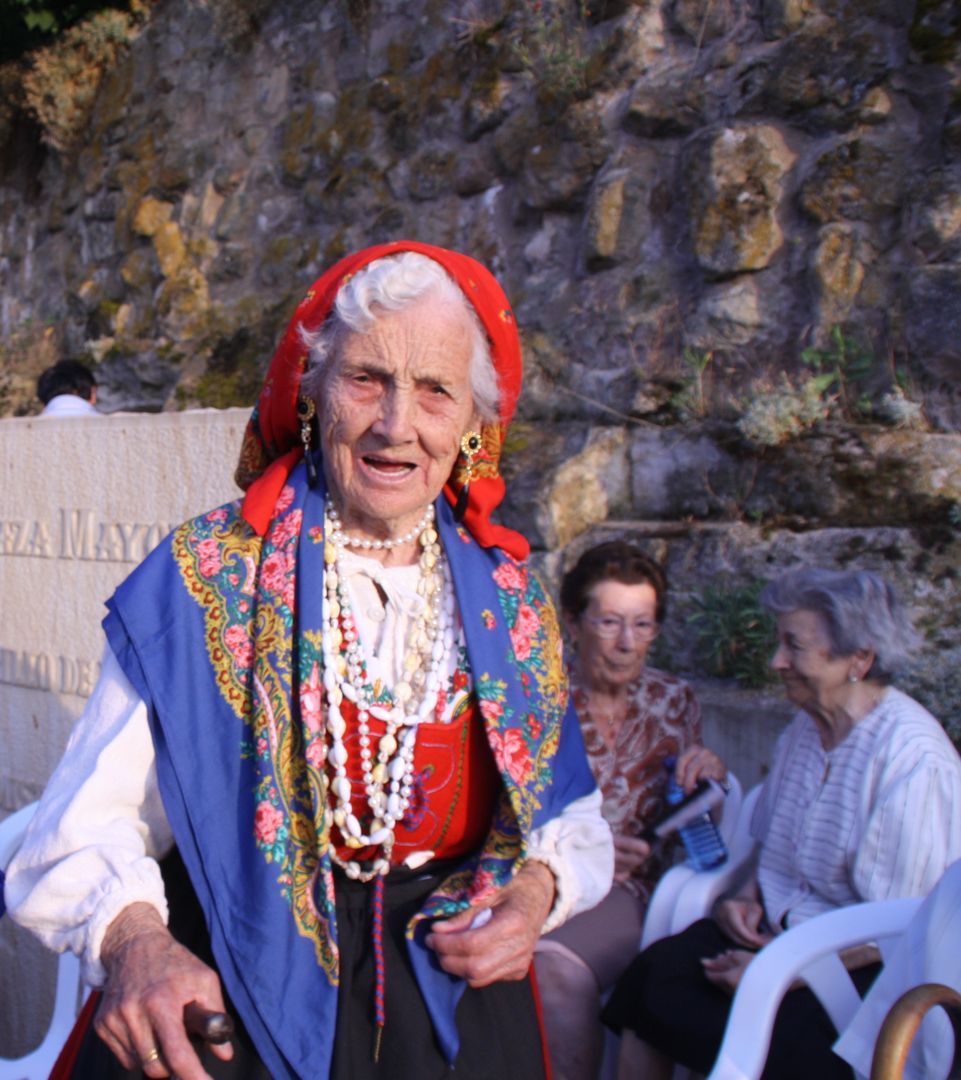 fiesta del traje serrano 2010